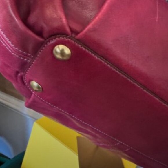 🍍RARE** 2009 Coach Clover Satchel, Dark Red Pearlized Leather - Picture 9 of 10